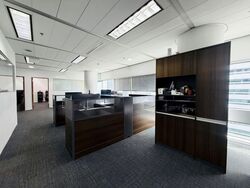 Gateway East (D7), Office #578153341